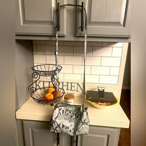 Women’s Nine West snakeskin print, Crossbody bag